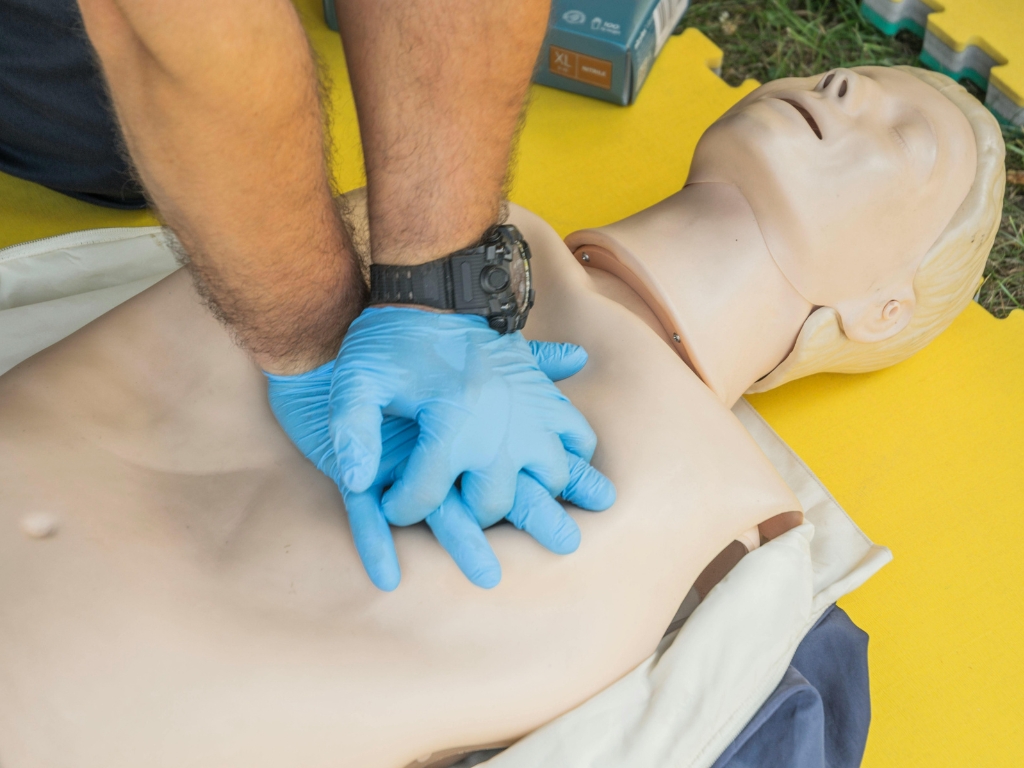 Standard (Intermediate) First Aid Recertification